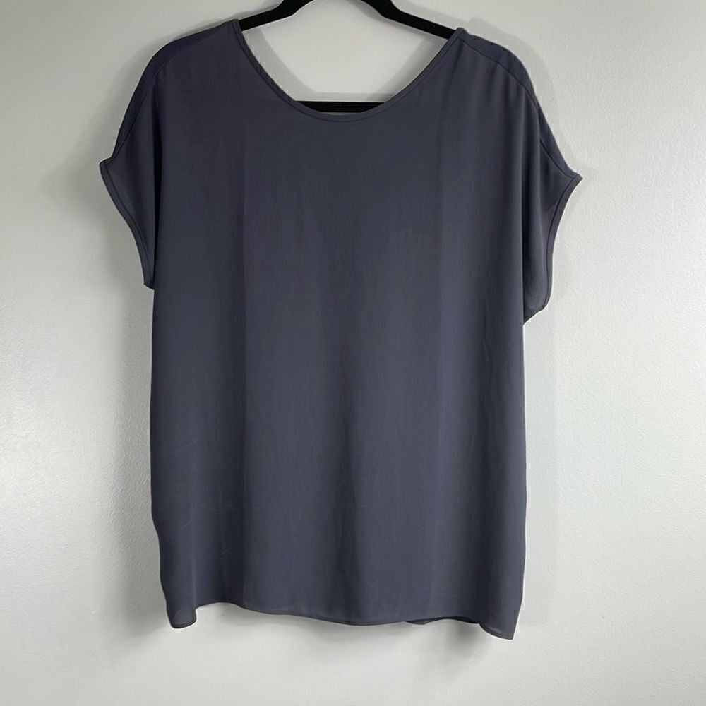 Loft back detail understated elegance blouse M